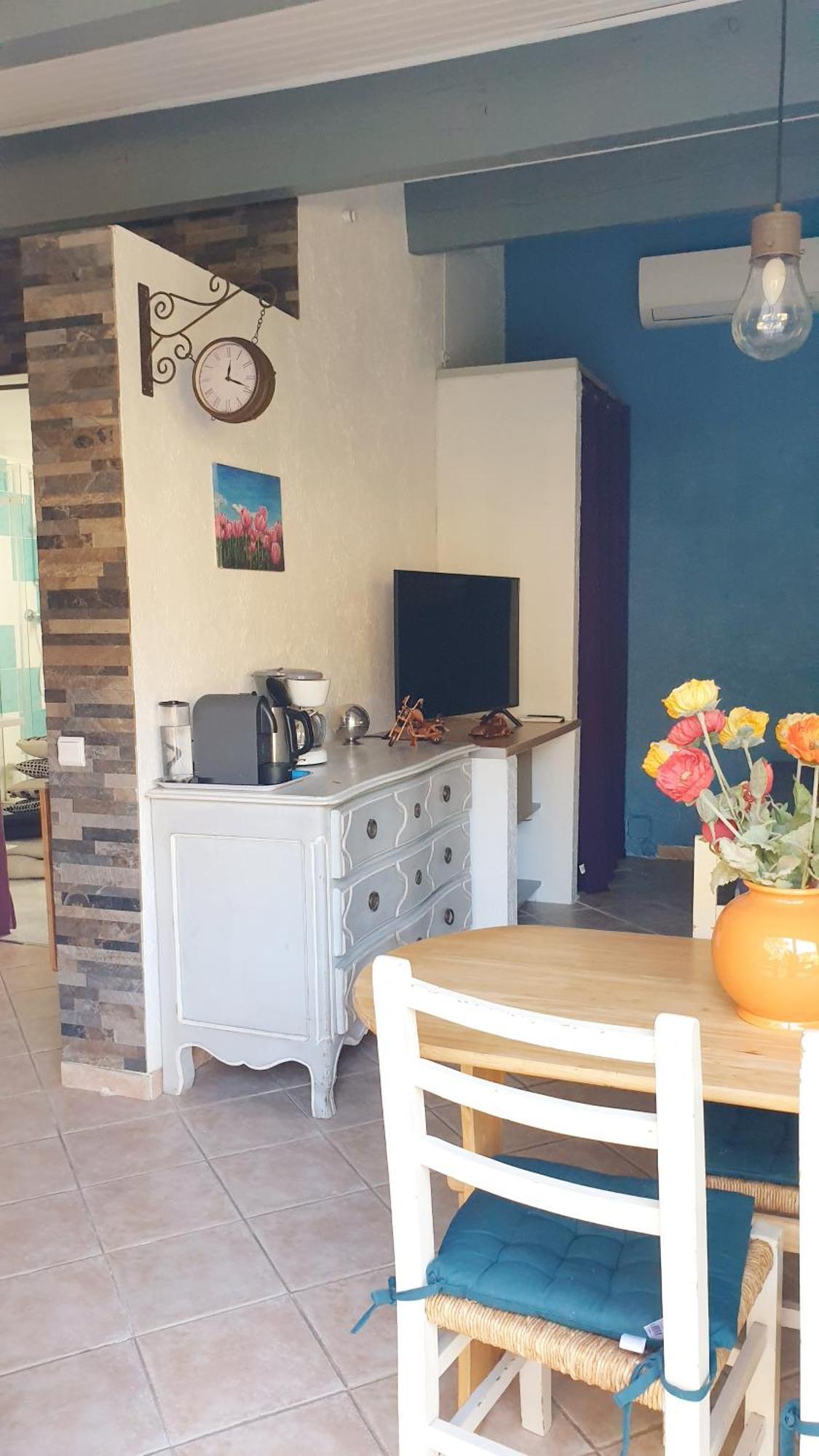 Studio 33 M2 Au Calme Proche Hyeres Ла Кро Екстериор снимка